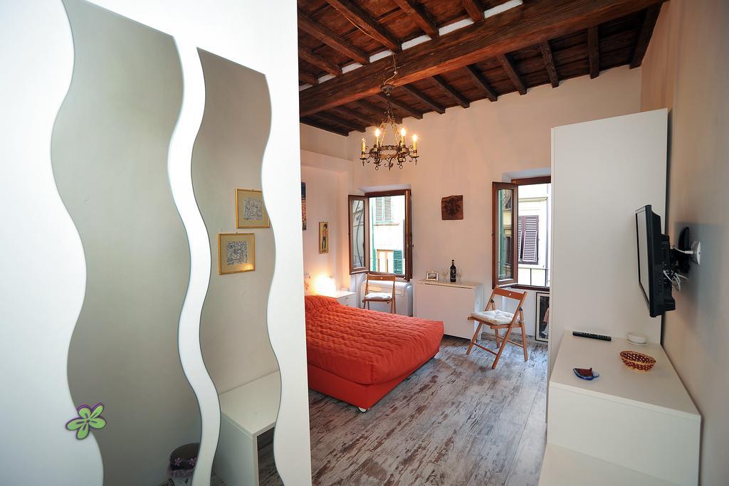 Monolocale Gallo Florenz Zimmer foto